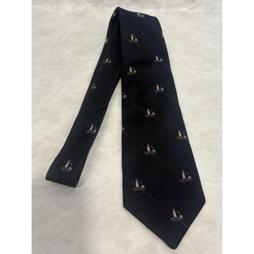 Signed Alynn Neckwear 1982 Vintage Polyester Tie Lighthouse Artist Novelty Retro